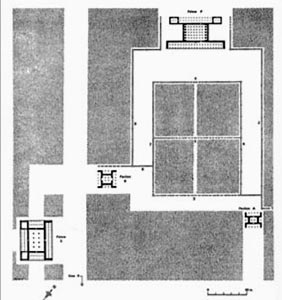 Plan de la partie centrale du site. Les constructions sont disposées dans un jardin ou un parc,D. Sronach, Mélanges Vanden Berghe 1988, fig.2.